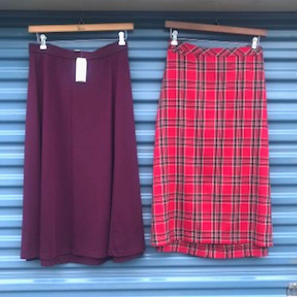 Size: 24/26W 3x Pleated Skirt Bundle . {2} Pcs Christopher & Banks . New w/ Tags - Picture 2 of 8